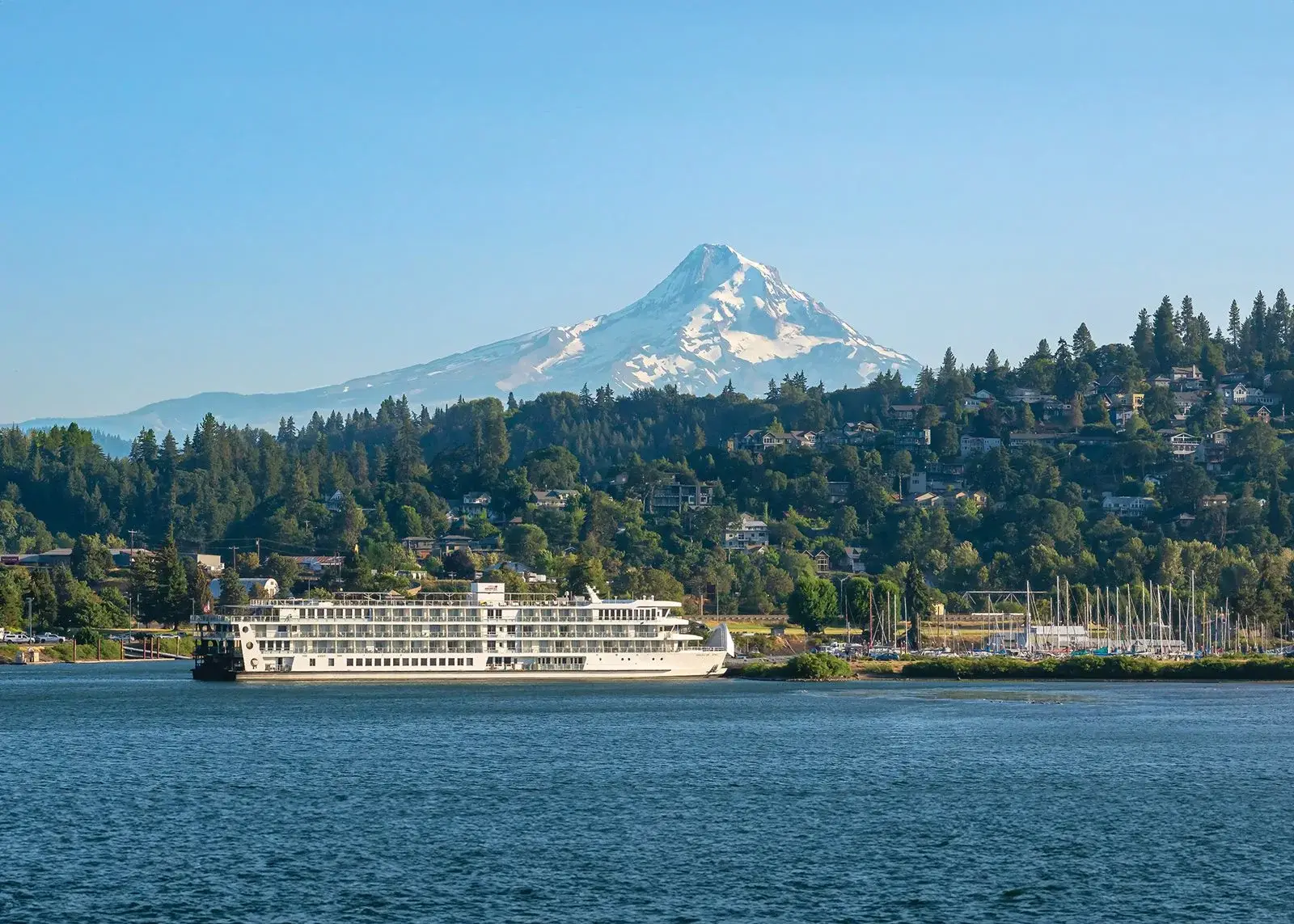 Photo-of-American-Cruise-Lines-American-Jazz-ship-sailing-on-river-near-Mount-Hood