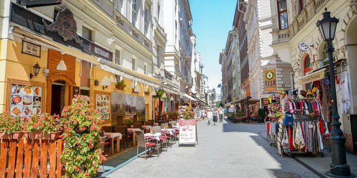 Romantic Danube: Regensburg to Budapest (7 nights/8 days)