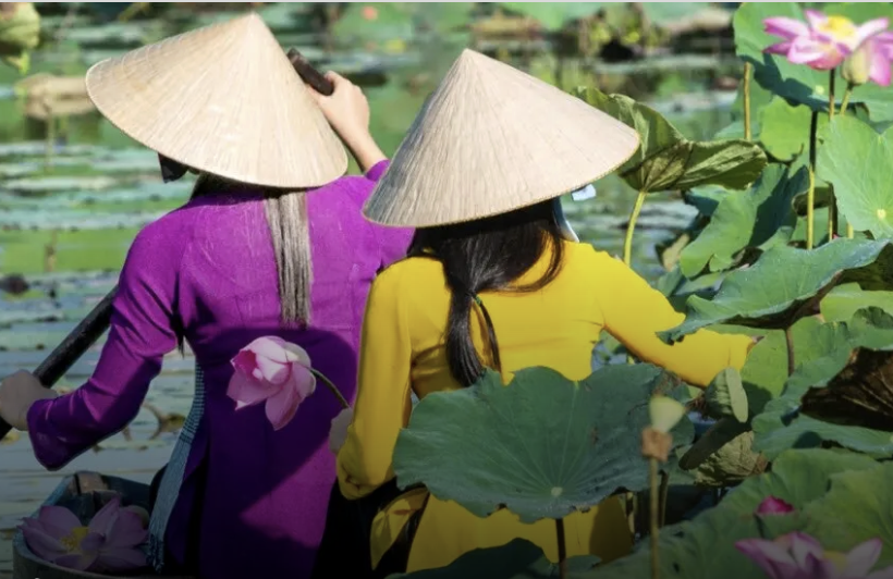 Mekong River: Vietnam and Cambodia (7 to 14 nights) AMAwaterways for Yellow Umbrella Travel