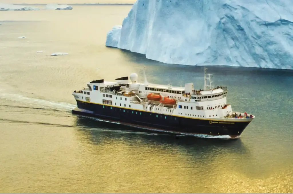 Lindblad Expeditions with National Geographic Antarctica Expedition