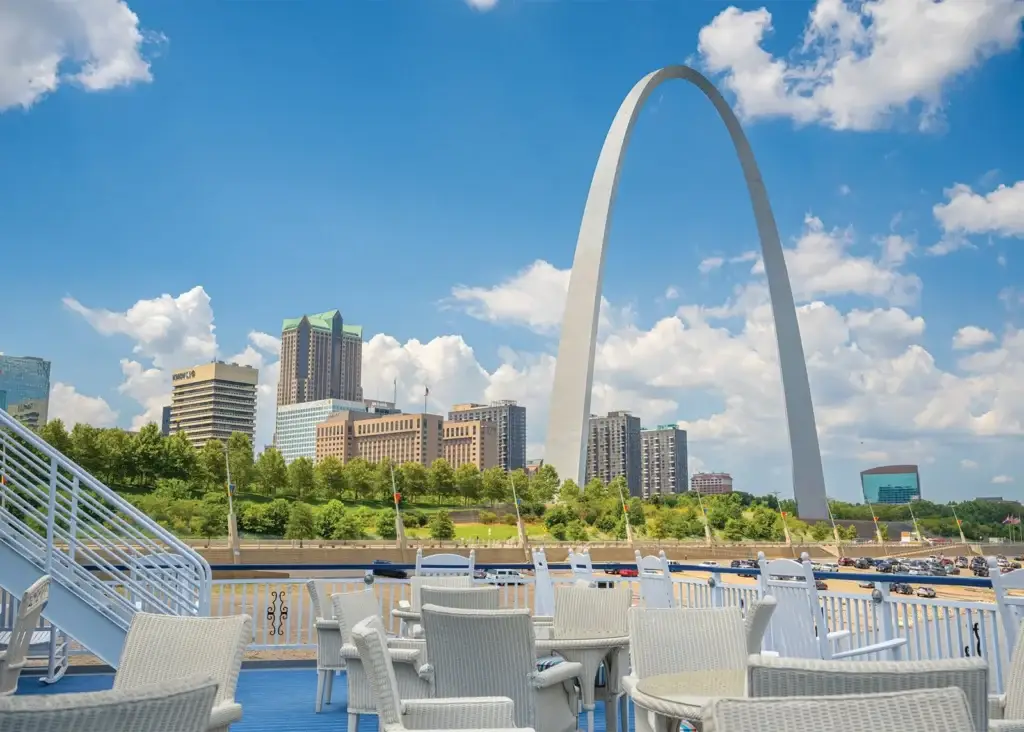 Photo deck of American Cruise Lines ship facing Gateway Arch on Mississippi River cruise